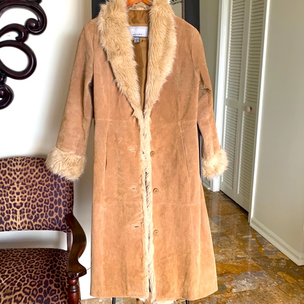 Wilson’s Leather Trench Coat w Faux Fur GORGEOUS!